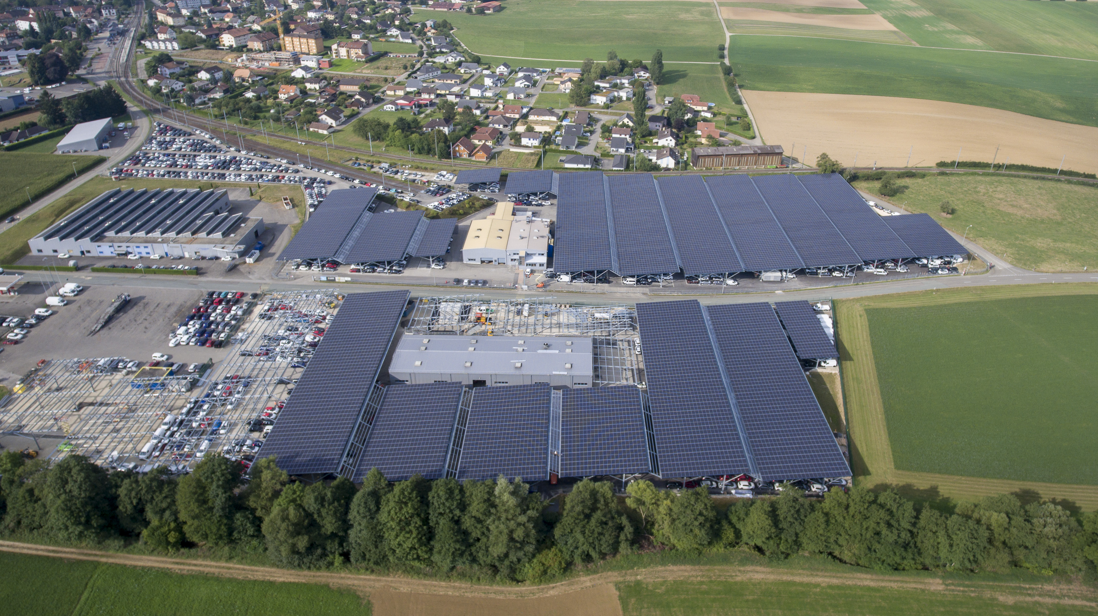 Inauguration De La Plus Puissante Centrale Solaire Sur Ombrières De ...